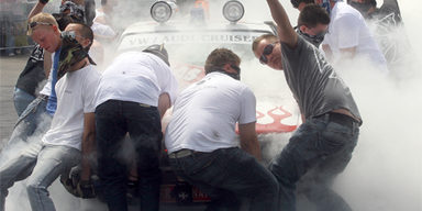 Die ersten Fotos der Wörtherseetour 2010