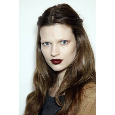 Beauty 2012: Dunkler Lipstick