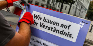 Verkehrsbehinderungen auf der Laxenburger-Straße