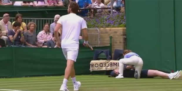 Ballmädchen kollabierte während Match