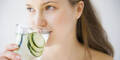 Darum sollten Sie Gurkenwasser trinken!