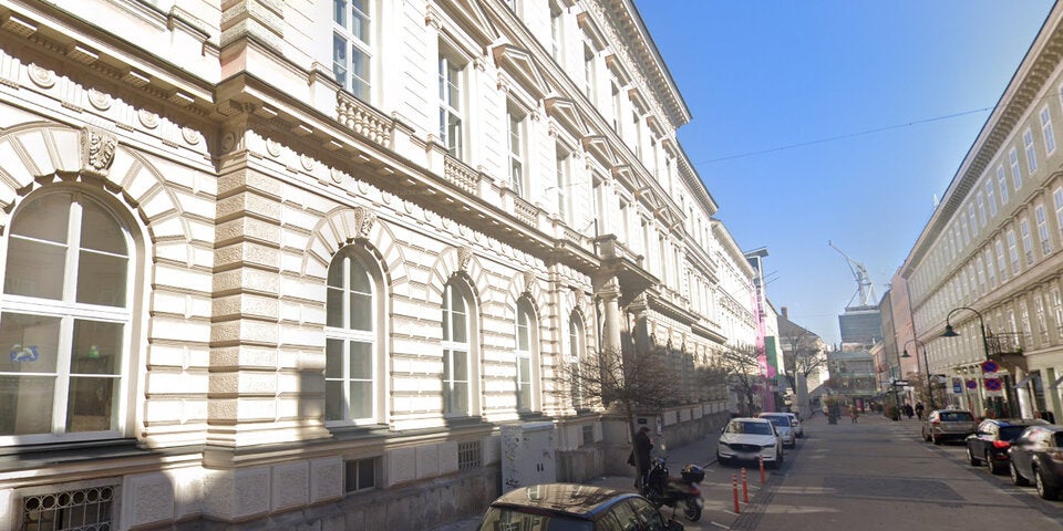 Akademisches Gymnasium auf der Spittelwiese in Linz