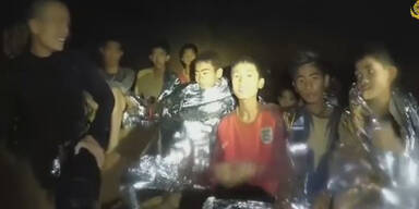 H&ouml;hlen-Wunder: Neues Video zeigt - So geht es den Kindern