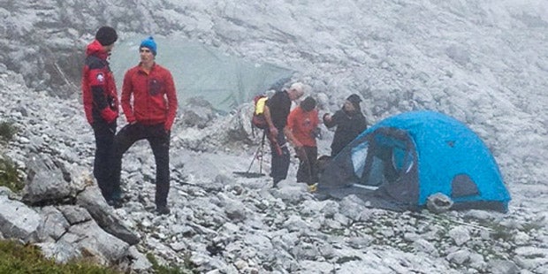 Forscher in Höhle abgestürzt: Rettung läuft