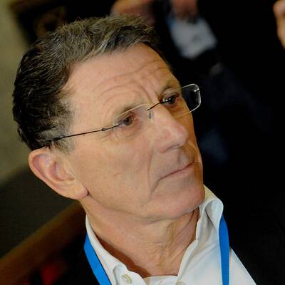 Gewaltiges Medieninteresse beim Auftritt von Peter Hochegger