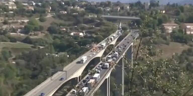 Viaduc de Magnan: Fu&szlig;ball-Star wollte von Autobahnbr&uuml;cke springen