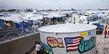 Hurrikan rast auf Haiti zu