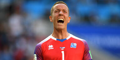 Island-Held verr&auml;t Elfer-Geheimnis