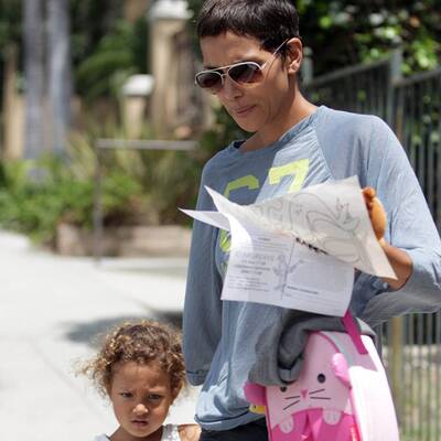 Halle Berry wurde 45 Jahre