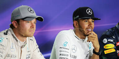 Hamilton fordert Strafe und zeigt Stinkefinger