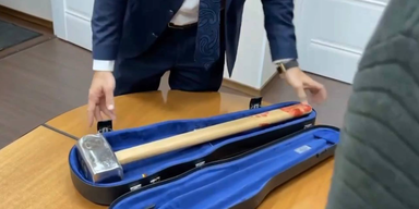 Putin-Vertrauter schickt Blut-Hammer nach Br&uuml;ssel