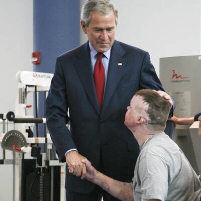 Bush besuchte Kriegsversehrte in San Antonio