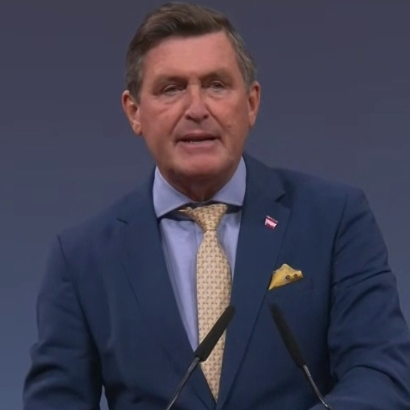 SPÖ-Parteitag: Nur 81,51% für Babler | Rede von Peter Hanke