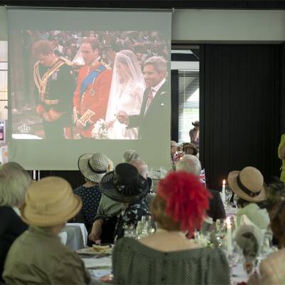 Die ganze Welt verfolgte das Ja-Wort