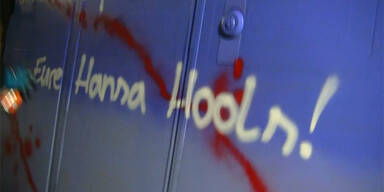 Rostock-Hooligans besprühen Wiener U-Bahn 