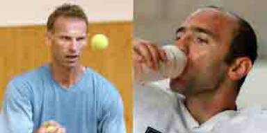 Dominik Hasek (links), Reinhard Divis (rechts)