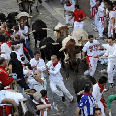 Mehrere Verletzte bei erster Stierhatz