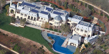 Bündchen & Brady wohnen in einem Schloss