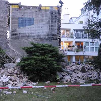 Hausmauer in Wien-Ottakring eingestürzt
