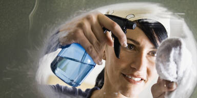 So viele Kalorien verbrennen Sie bei der Hausarbeit