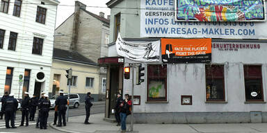 Aktivisten besetzten Haus in Wien-Währing 