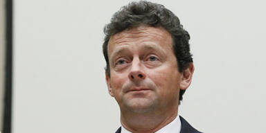 BP-Chef Hayward beim Flirten erwischt