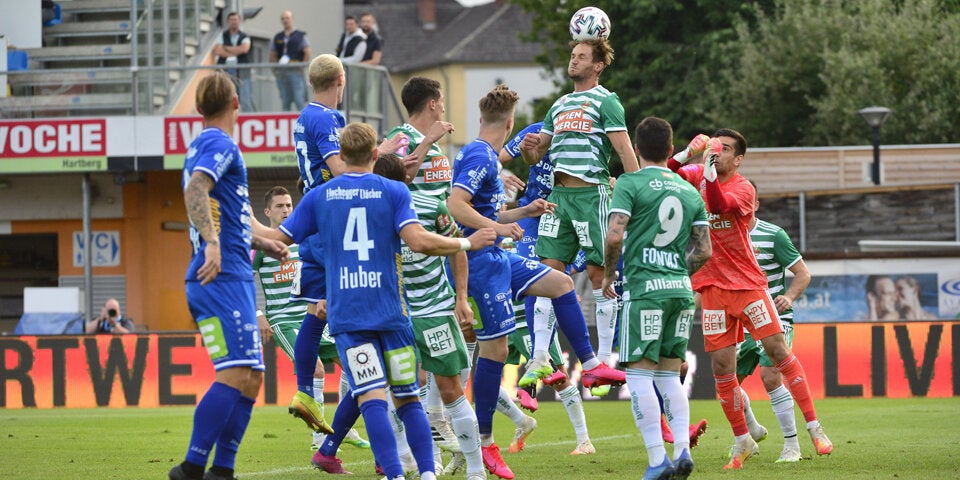 1:0 - Rapid siegt in Hartberg und festigt Platz zwei