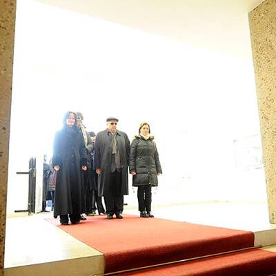 Kranzniederlegung am Heldenplatz 