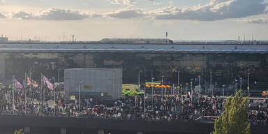 Terminal am Flughafen Heathrow evakuiert