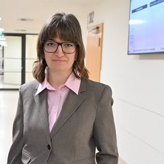 Urteil gegen Hebamme wegen grob fahrlässiger Tötung aufgehoben