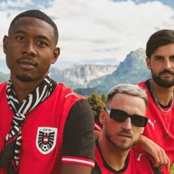ÖFB präsentiert neues Heimtrikot für WM 2026