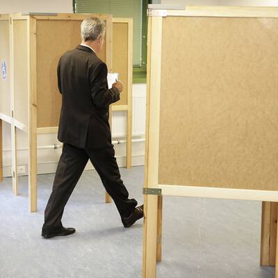 Hier gibt Bundespräsident Heinz Fischer seine Stimme ab.