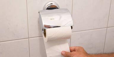 Schüler müssen eigenes Klopapier mitbringen