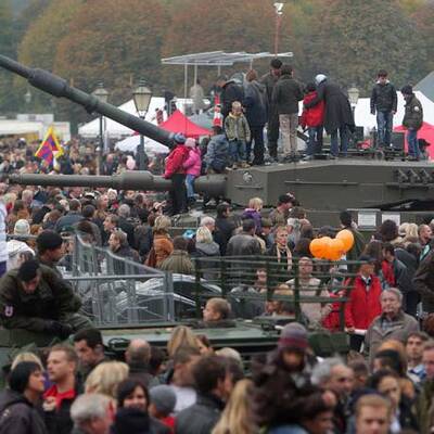 Heeresschau am Heldenplatz