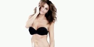 Helena Christensen: hüllenlos für Triumph
