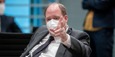 Deutsches Kanzleramt warnt vor Super-Mutante