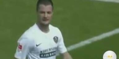 Marcel Heller verschie&szlig;t sichere Torchance