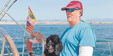 Hund st&uuml;rzt ins Meer und &uuml;berlebt acht Stunden