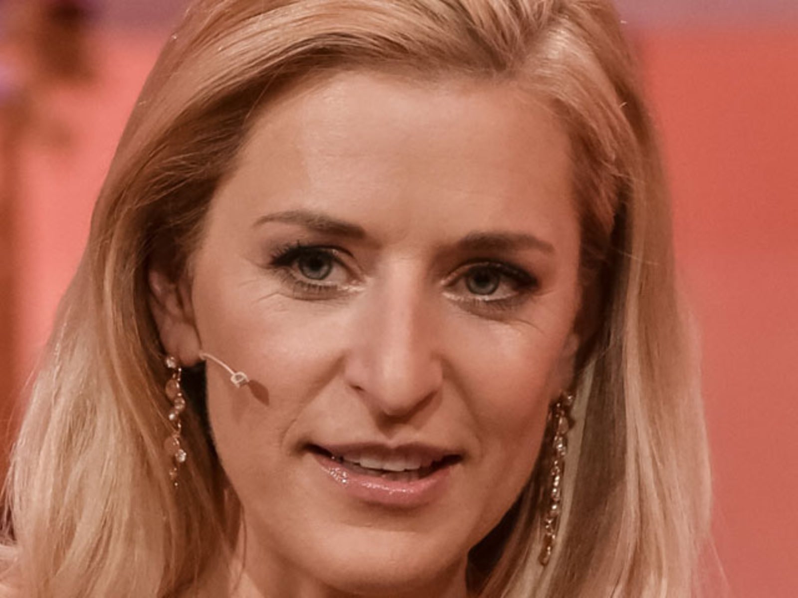 Bri br4t onlyfans videos for me to see someone three times