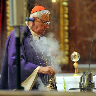 Jetzt ruht sein Herz in der Benediktinerabtei Pannonhalma