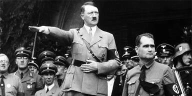 Hitlers Stellvertreter wird verbrannt