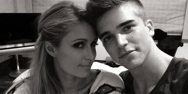 River Viiperi, Paris Hilton