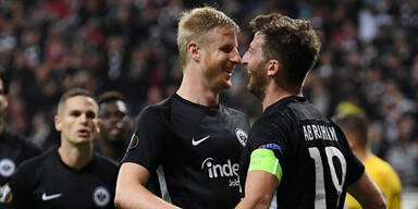 Hinteregger schie&szlig;t Frankfurt zum Sieg