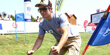 Marcel wie ein Popstar gefeiert