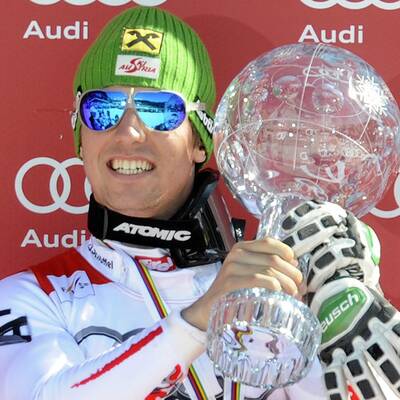 Große Kristallkugel für Hirscher