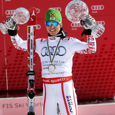 Große Kristallkugel für Hirscher