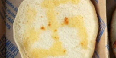 Kundin findet Hakenkreuz im Br&ouml;tchen