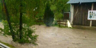 Dauerregen bringt Hochwasser