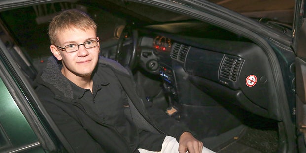 Schlange kroch während Autofahrt aus Lüftung