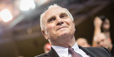 "Wollten mich unter der Dusche fotografieren"